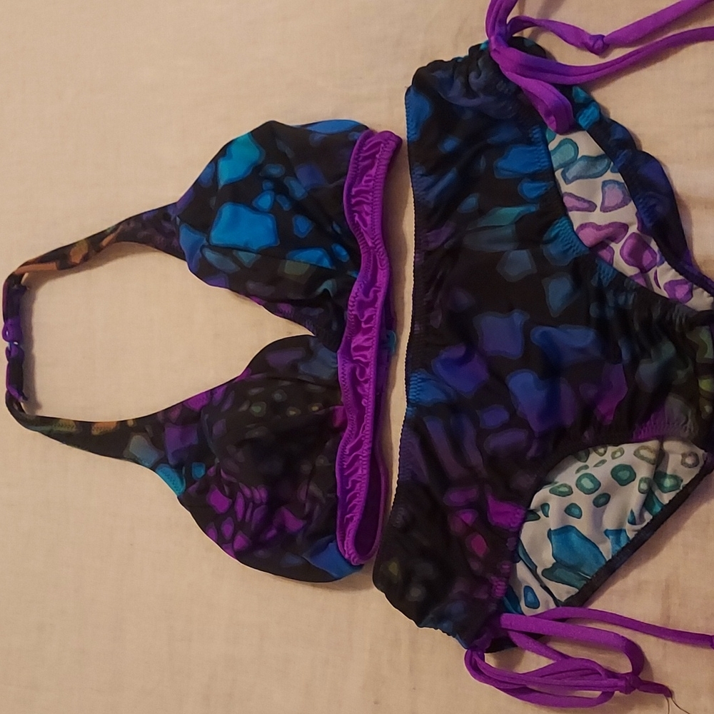 2 piece bikini excellent condition.